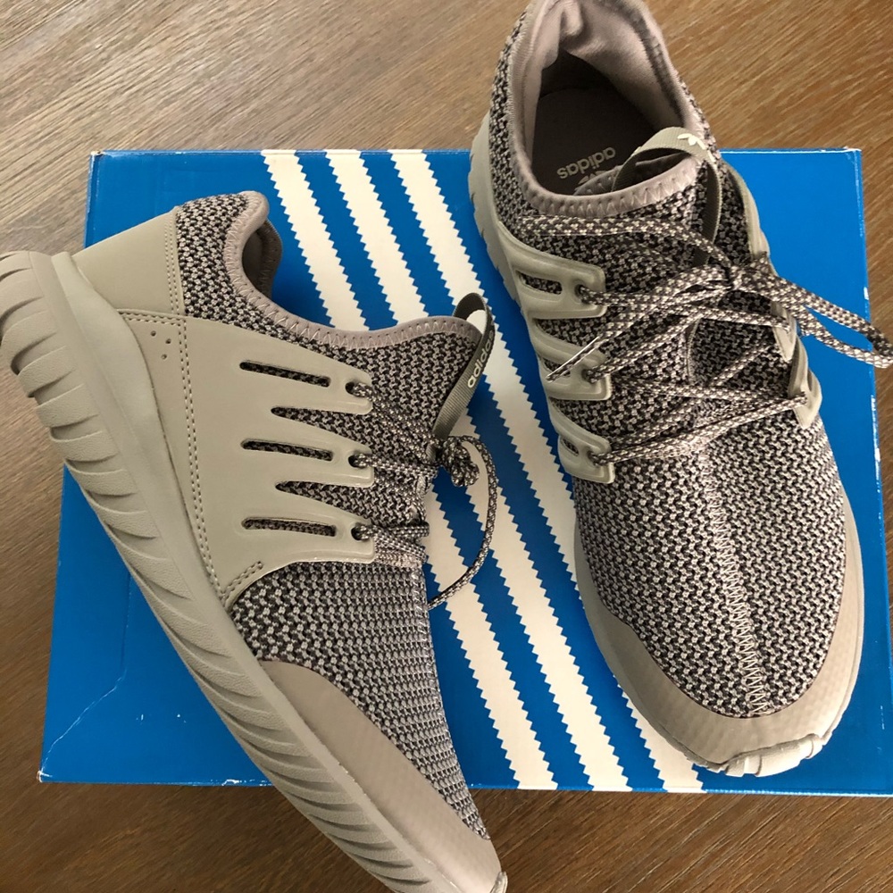 Adidas Tubular Radial Sneakers